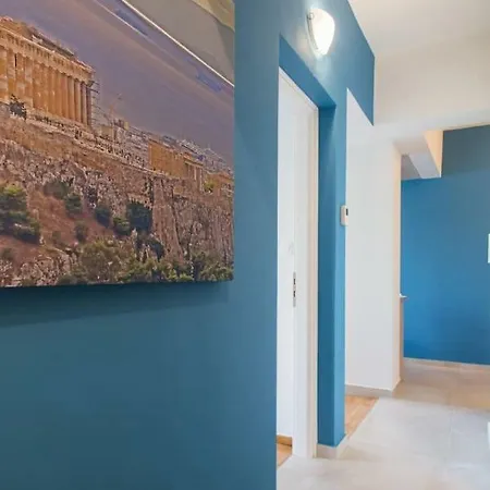 아파트 58sqm Renovated Homm In Agkilis Street *