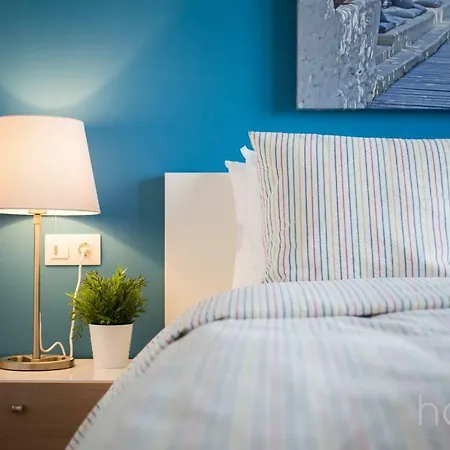 58sqm Renovated Homm In Agkilis Street * 아테네