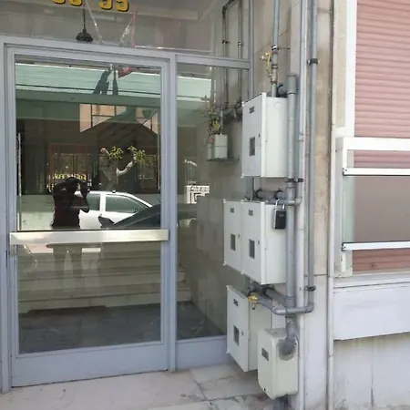 58sqm Renovated Homm In Agkilis Street * 아테네